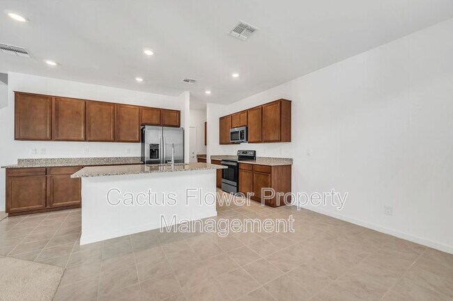 Foto del edificio - 9850 E Tamery Ave