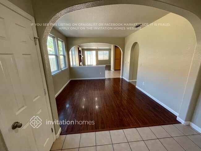 Foto del edificio - 1762 Dalia Pl