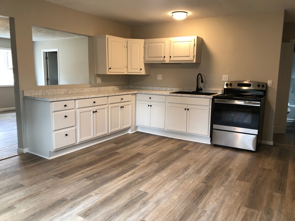 15 Pineview Ave, Glenburn, ME 04401 House Rental in Glenburn, ME