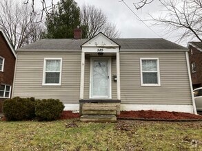 Building Photo - 585 Brittain Rd