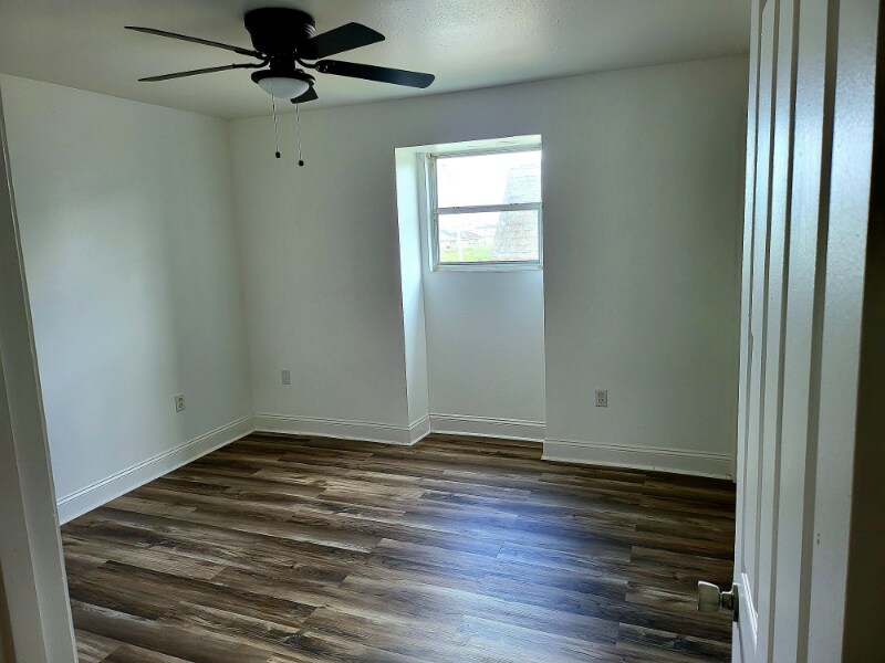 Foto principal - 3517 Golden Dr