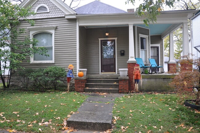 Now Pre-Leasing for Fall Semester 2026 - Now Pre-Leasing for Fall Semester 2026 House