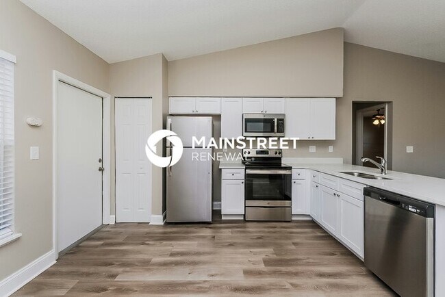 Foto del edificio - 3 Bedroom Pet-Friendly Home in SPRING HILL, FL with Main Street Renewal