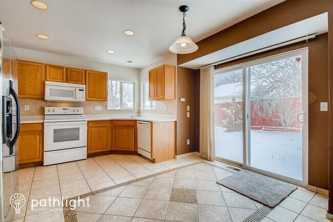 Foto del edificio - 12521 Clermont St, Thornton, CO, 80241