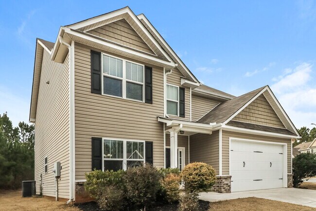 Foto del edificio - 679 Fieldcrest Dr