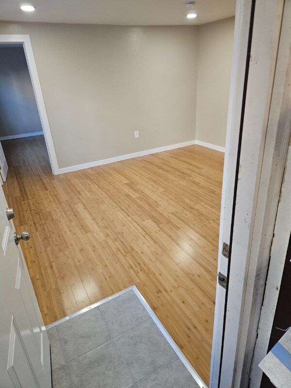 Foto del edificio - 205 E 2nd St