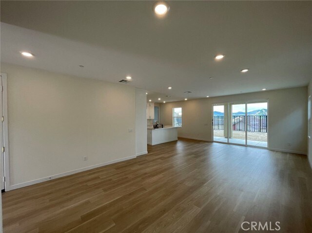 Foto del edificio - 27225 Release Pl