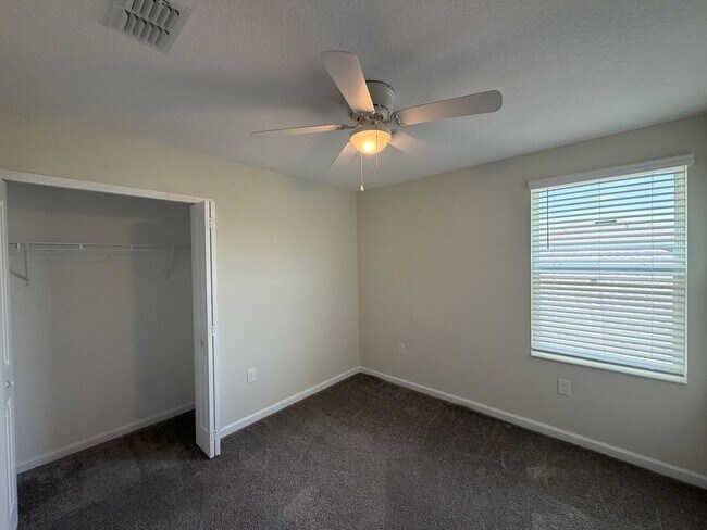 Foto del edificio - 2908 Atlas Cedar Dr