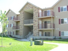 Building Photo - 151 W Ridge Rd