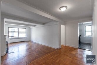 Building Photo - 137 E 38th St