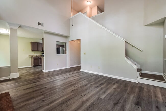 Building Photo - 3544 Quiet Creek Ct SW
