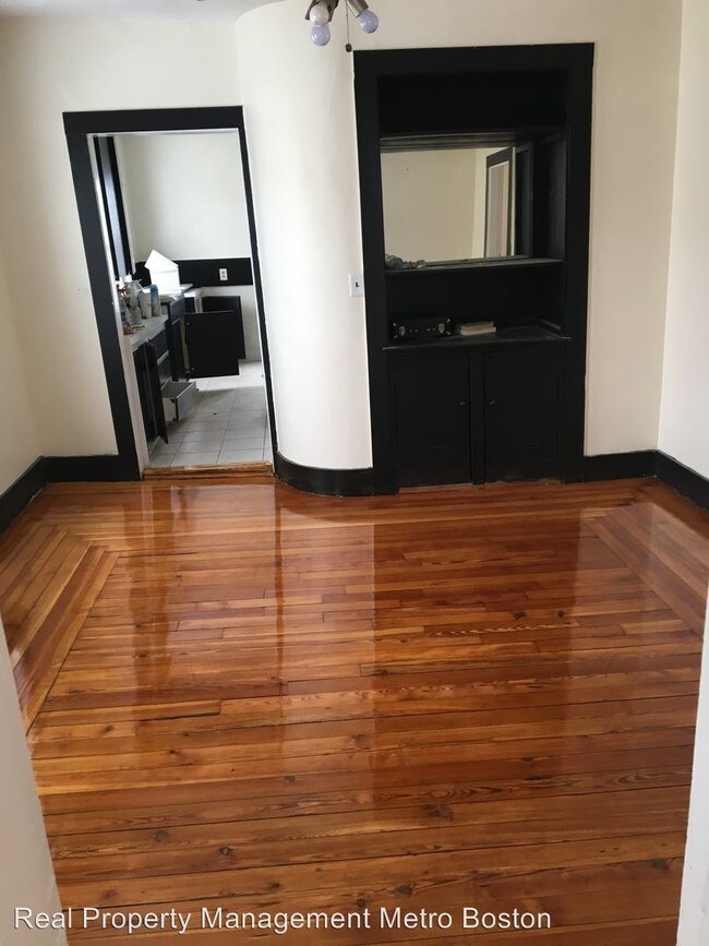 Foto del edificio - 15 Poplar St