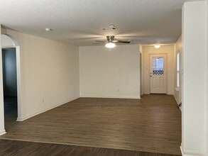 Building Photo - 1525 Breanna Ln