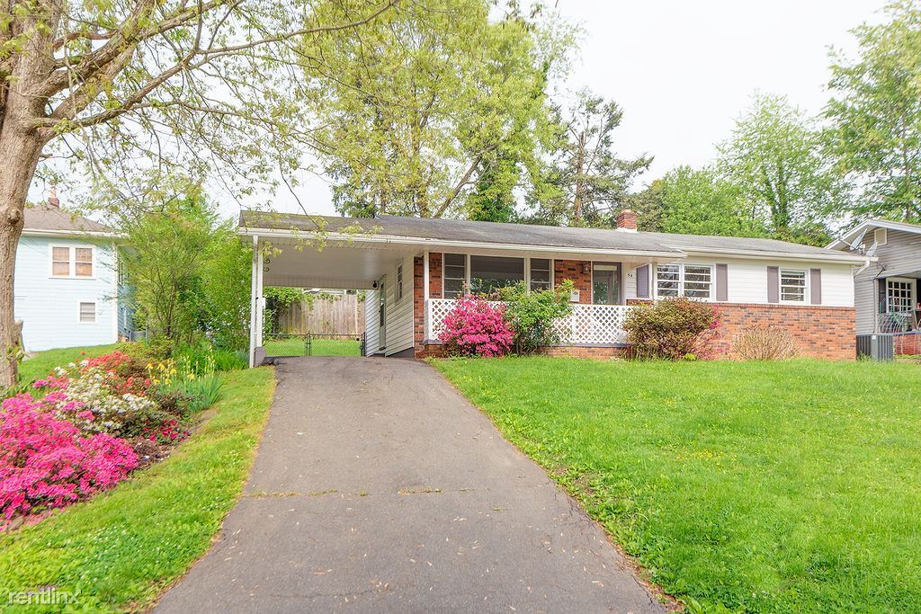 Primary Photo - 3 br, 2 bath House - 54 Brucemont Circle