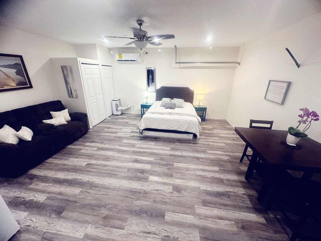 Beautiful studio for rent - 5124 Tuscany Ln
