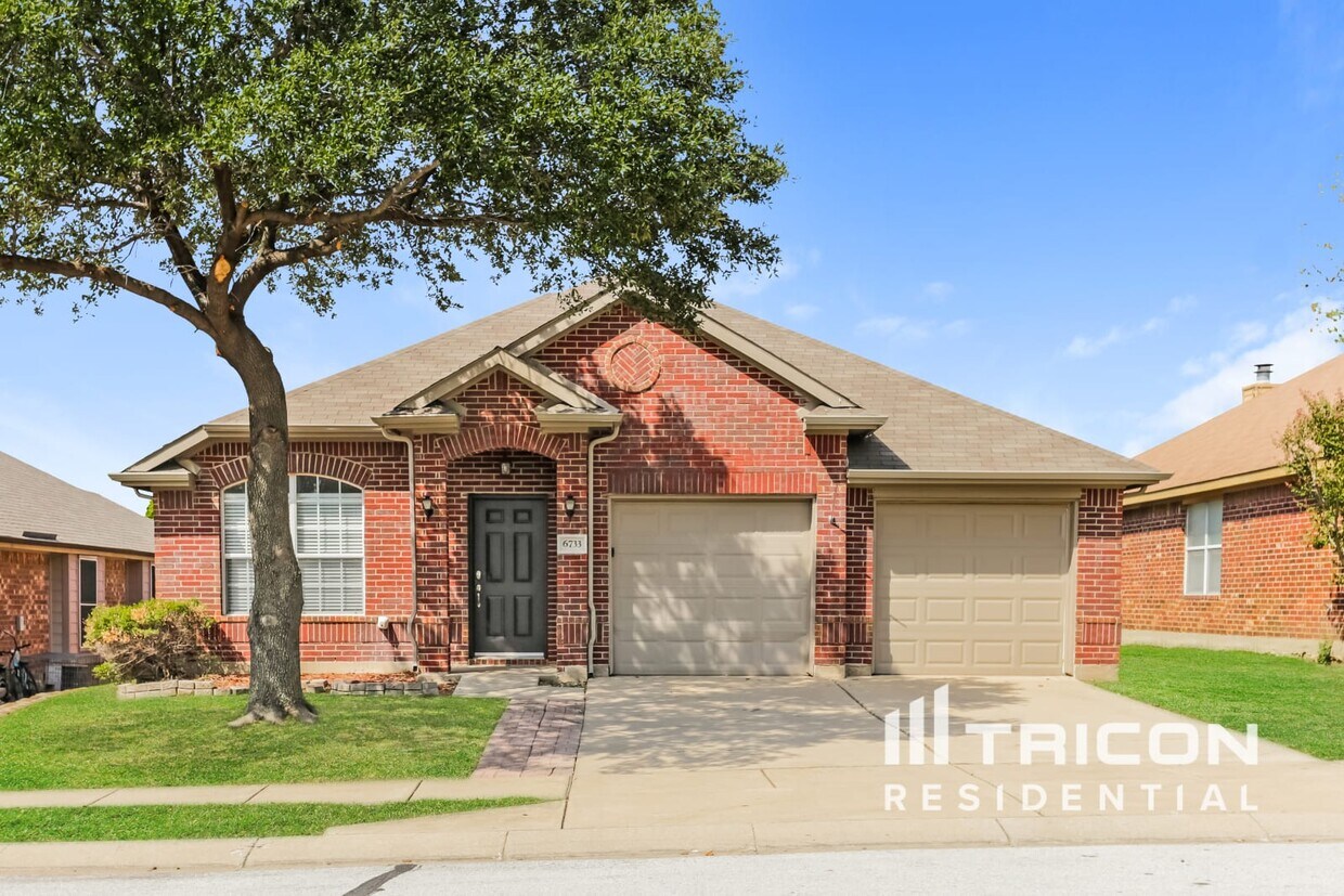 6733 Bear Hollow Lane Watauga TX House Rental in Watauga, TX