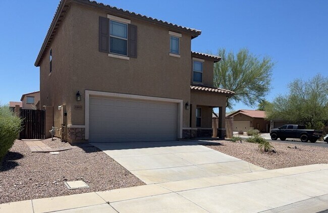 Building Photo - Beautifully updated 4 bedroom plus loft, 2...