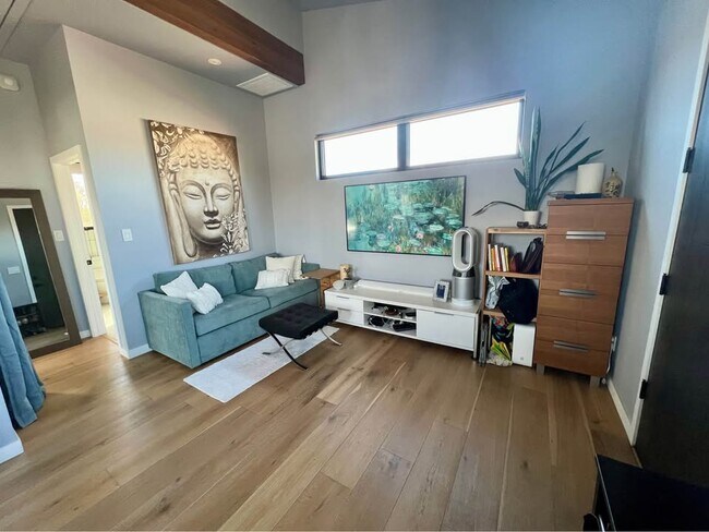 Sala de estar - 11044 Aletta Ave