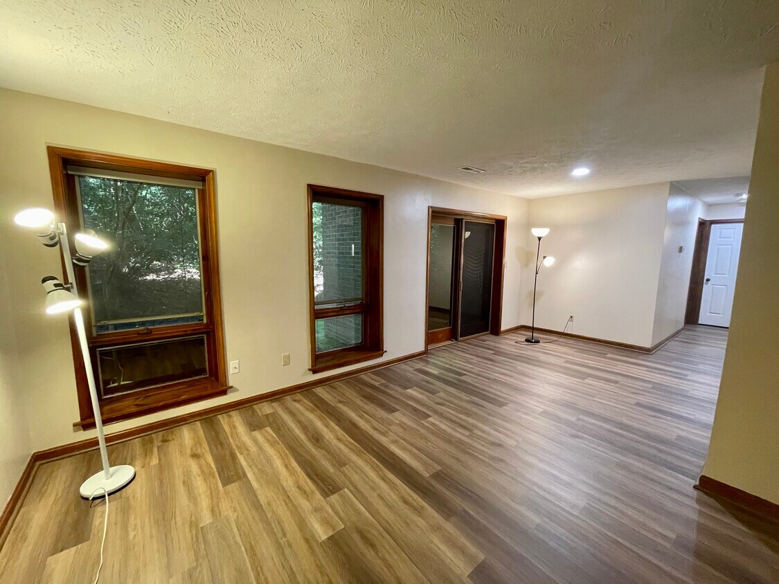 23245 White Birch Ct Unit 113, California, MD 20619 Condo for Rent in