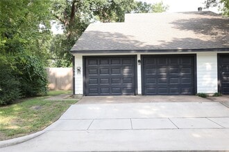 Building Photo - 1508 Early Ln