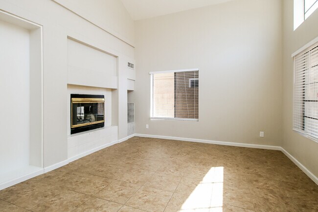 Foto del edificio - 1423 N Dana St