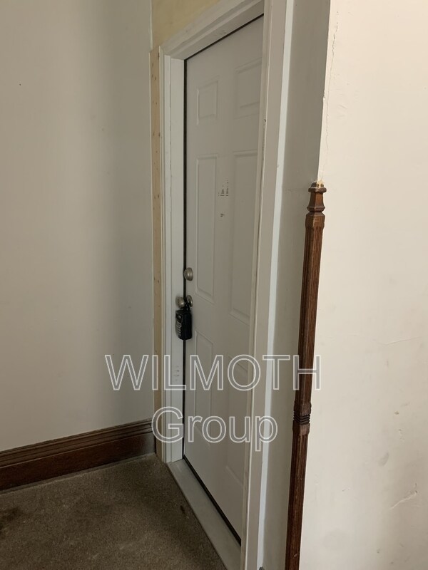 318 S Green St Unit 3, Crawfordsville, IN 47933 Condo for Rent in