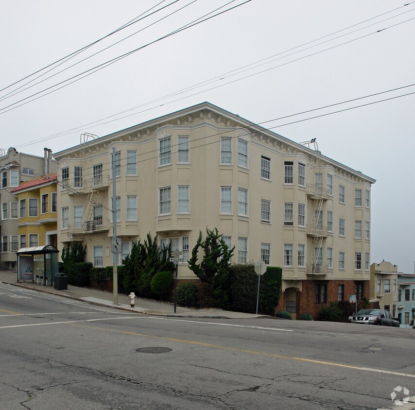 Foto principal - 1355 Willard St