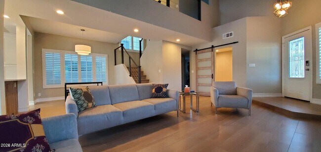 Foto del edificio - 1301 W Windrift Way