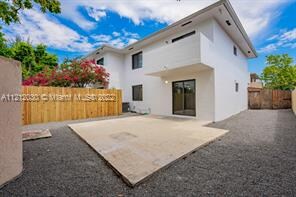 Foto del edificio - 3079 NW 11th St