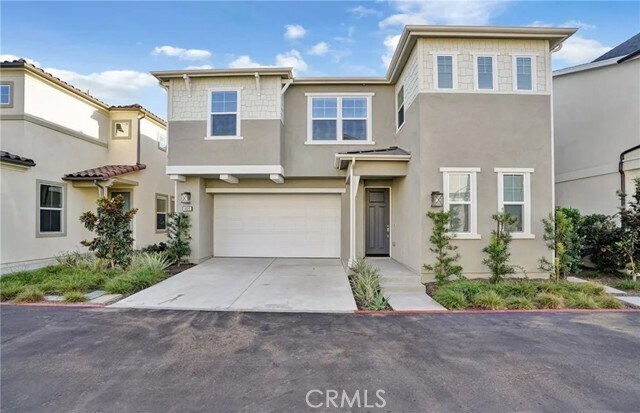 Primary Photo - 405 Aura Dr