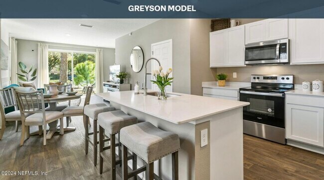 Building Photo - 9909 Garrin Dr