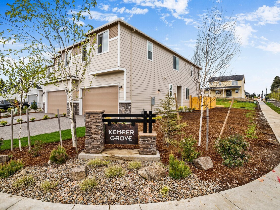 Primary Photo - 3168 N Pioneer Canyon Dr