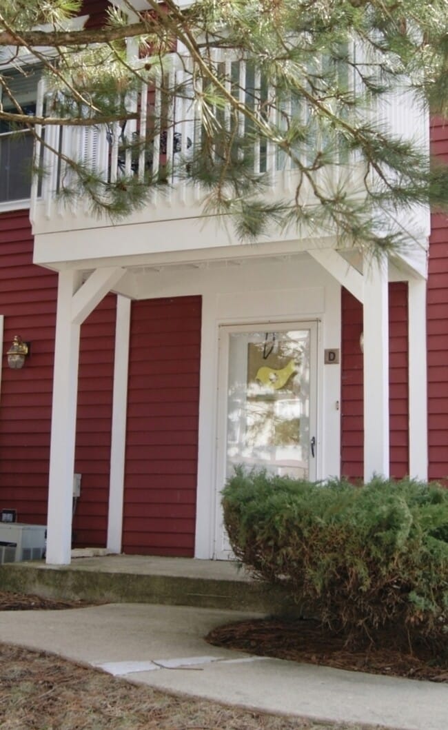 Building Photo - 2725 Weeping Willow Dr