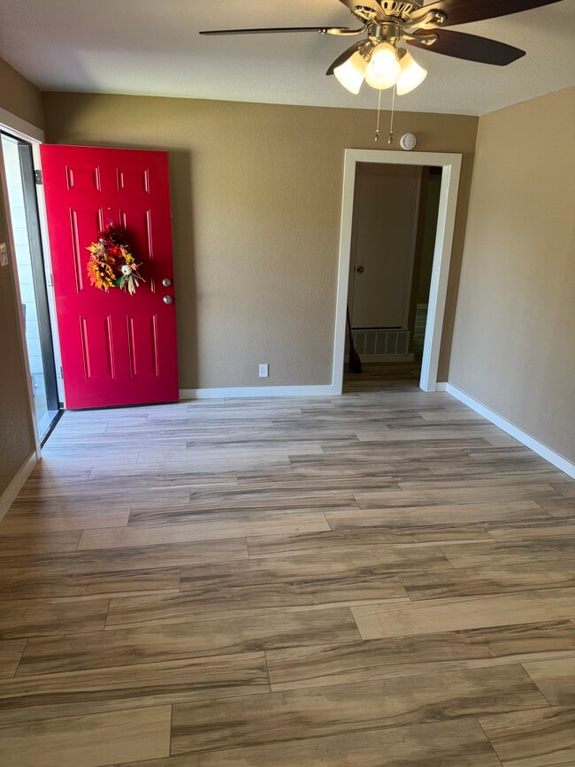 Building Photo - 1108 Culp Ave