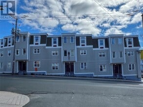Building Photo - 117 Queens Rd