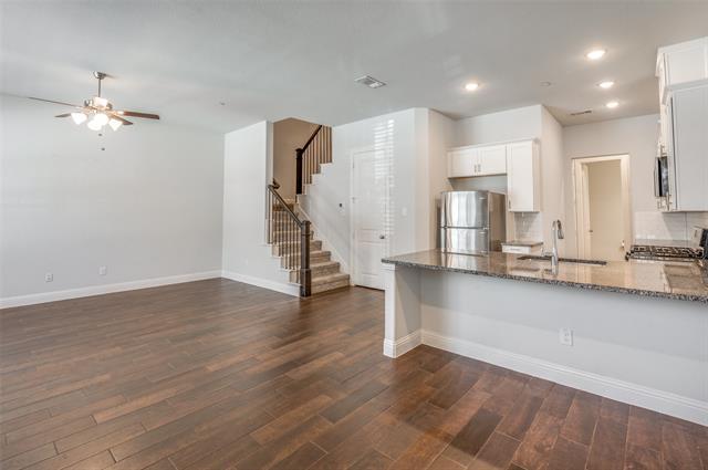 Foto del edificio - 6134 Blythe Dr