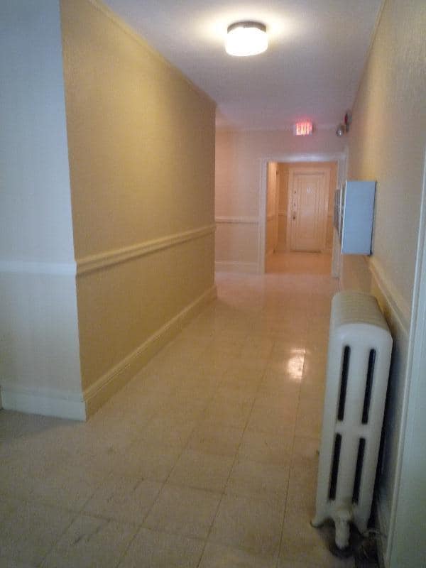 Foto del edificio - 136 Columbia St