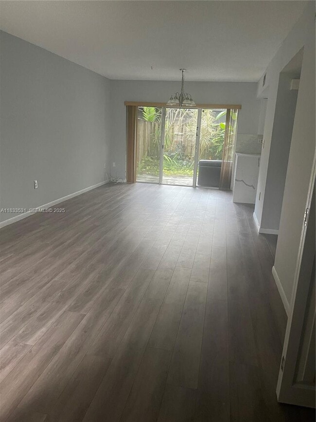 Foto del edificio - 12390 SW 51st Pl