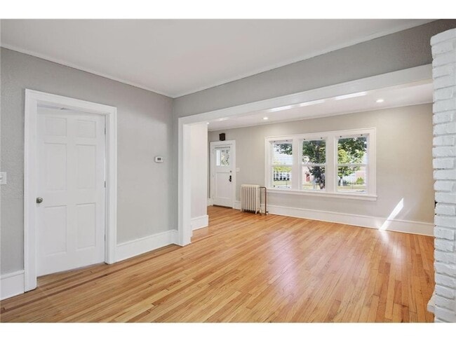 Foto del edificio - 2008 St Clair Ave