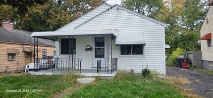 Building Photo - 975 Clifford Ave