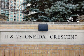 Building Photo - 11 Oneida Crescent