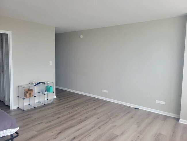 Foto del edificio - 6171 N Sheridan Rd