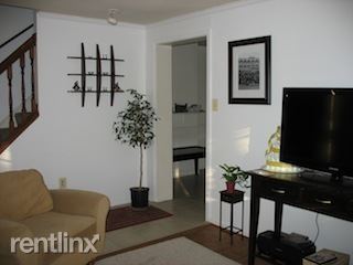 Building Photo - 2 br, 2.5 bath House - 1818 Stadium Road