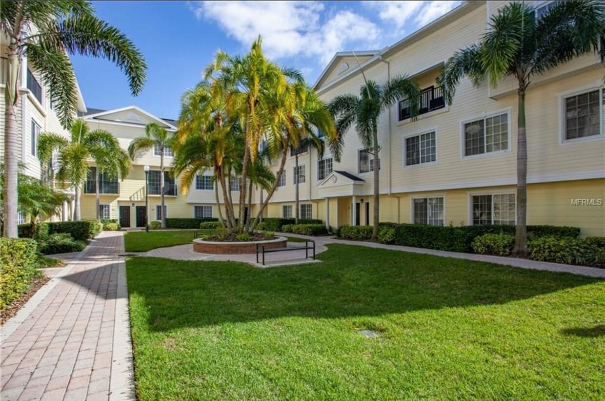 9849 Meadow Field Cir, Westchase, FL 33626 Townhome Rentals in