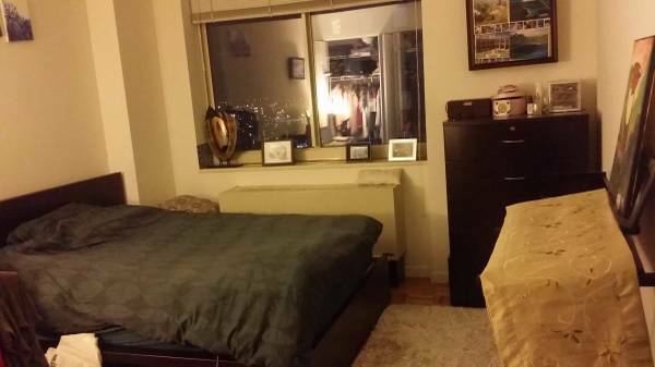 Primary Photo - 240 W 50th St