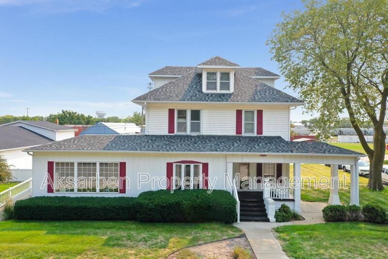 Foto principal - 3023 13th St