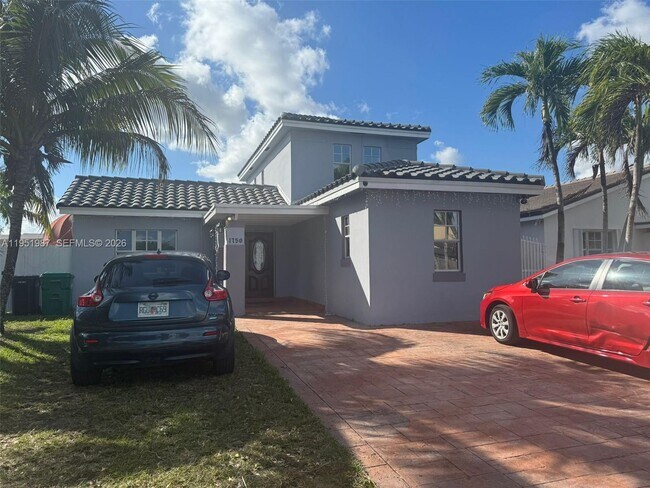 Building Photo - 1750 SW 137th Ct