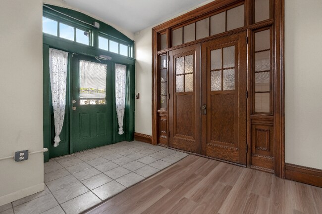 Foto del edificio - 83 Main St