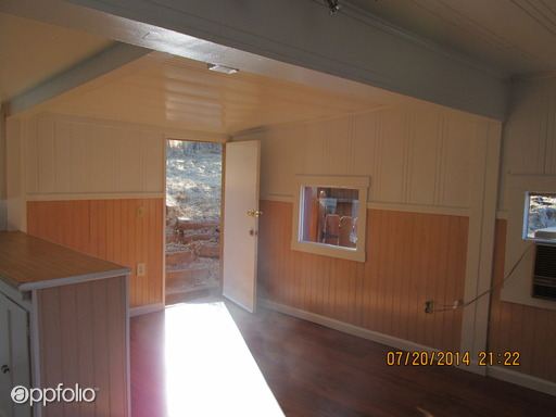 Building Photo - 341 Saratoga Rd