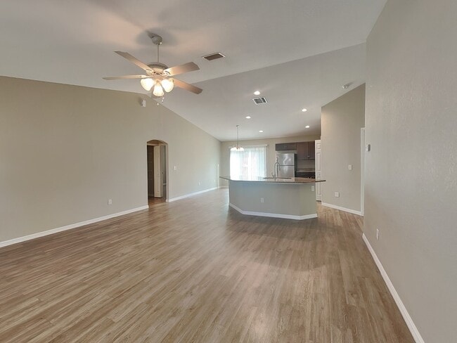 Building Photo - 15325 SW 50th Ave Rd
